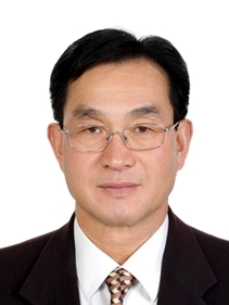 안진근